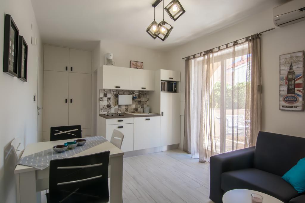 Apartments Sun Задар Екстер'єр фото